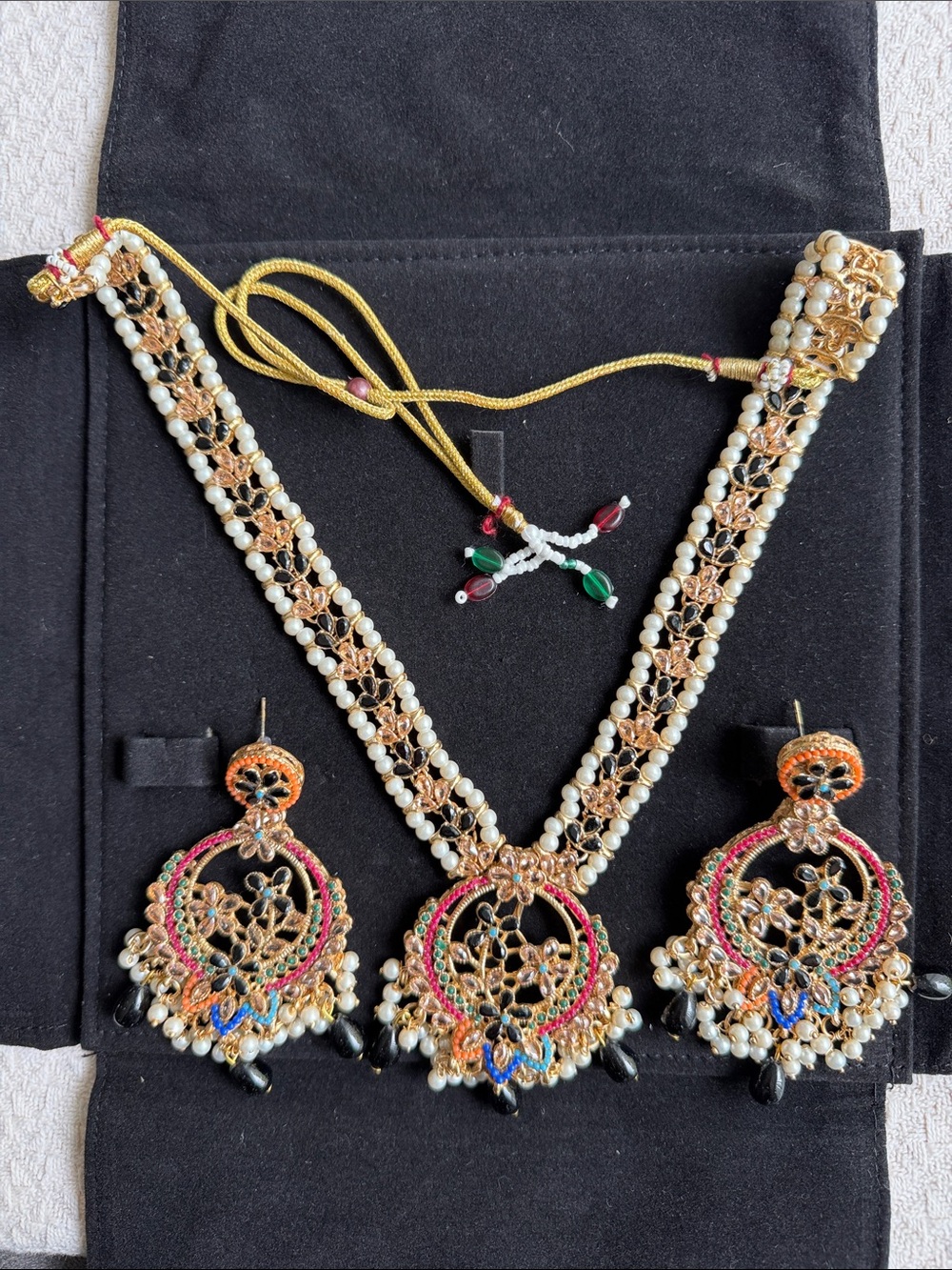 Traditional Gold-Tone Multicolor Pearl Necklace & Earrings Set